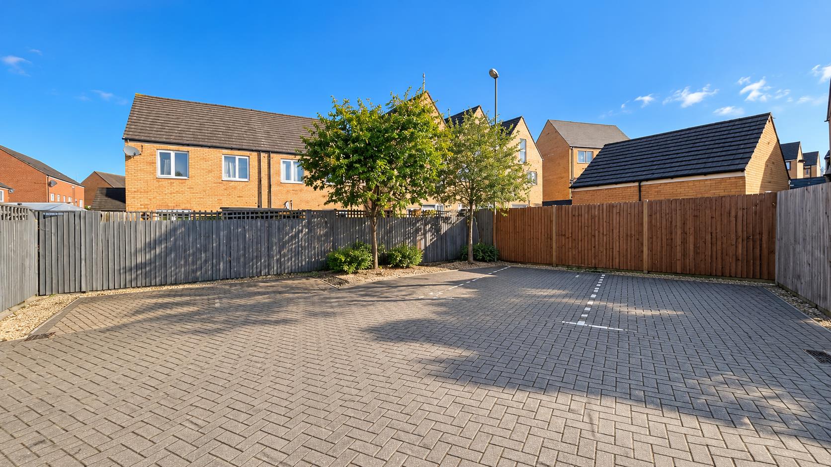 Loughborough Drive., Broughton, Milton Keynes